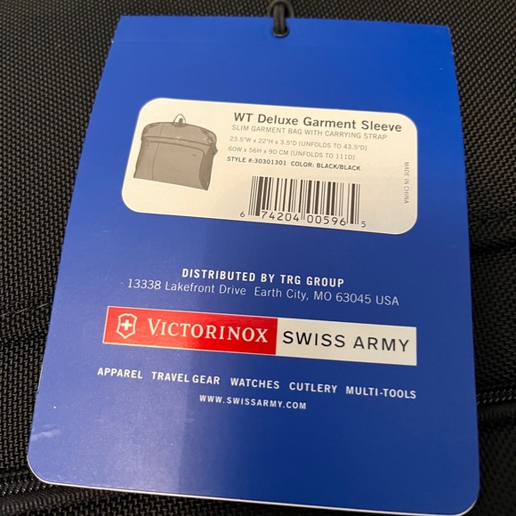 Victorinox Deluxe Garment Sleeve Werks Traveler 3.0 Collection - Picture 3 of 6